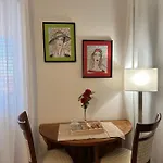Charlotte Near Piazza Unita 아파트 트리에스테